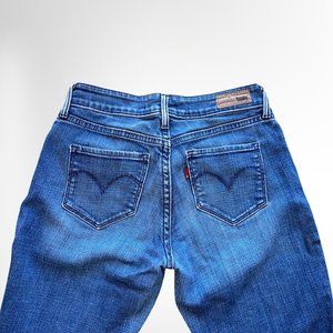 Levi's Bold Curve Mid Rise Skinny Jean